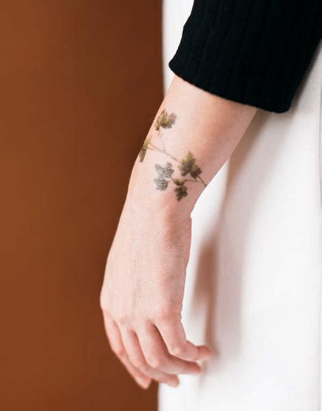 Diese Tattly-Tattoos sehen nicht nur toll aus, sie duften auch noch