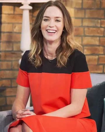 Emily Blunt Hollywood actress 35