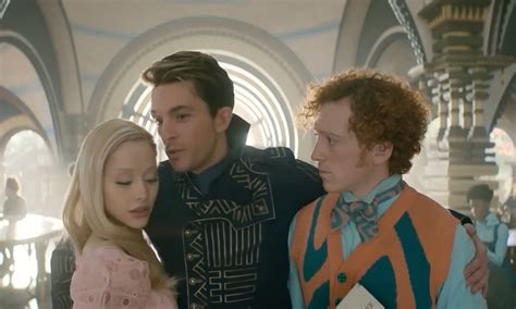 Ariana Grande/Ethan Slater 'tabloid drama' explained as Lilly Jay ...