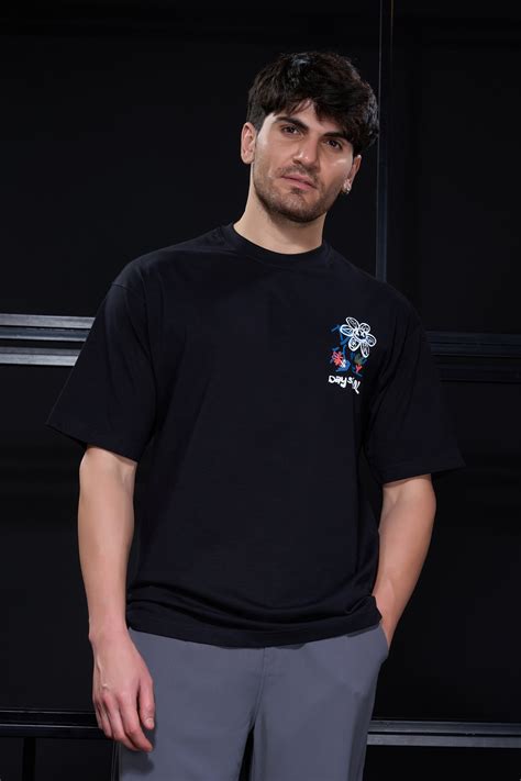 Day Socinl - Blackzy Oversized – Maxzone Clothing