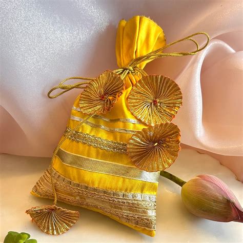 Shagun Potlis – STONE METAL SCISSORS