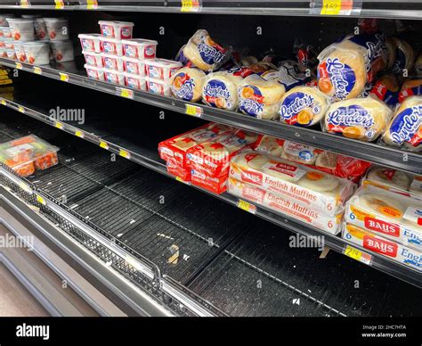 What Grocery Stores Are Open Christmas Morning at Stella Sexton blog