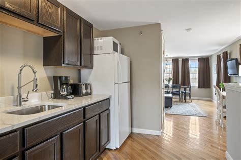 One Bedroom Townhouse Suite - Sea Rose Suites