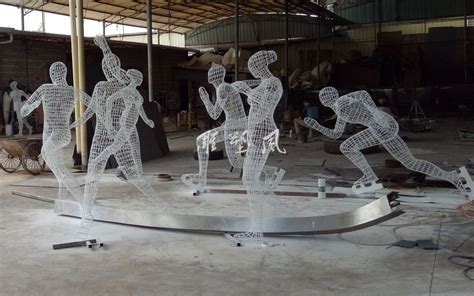 绿道体育主题玻璃钢奔跑运动抽象人像雕塑定制哪家好_港城雕塑厂家-站酷ZCOOL