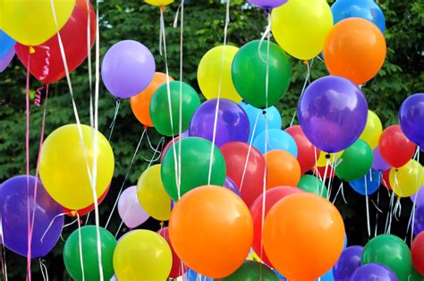 TIL the fear of balloons is called globophobia and is triggered by the ...