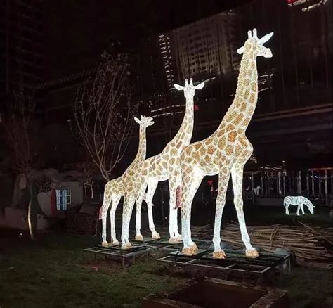 玻璃钢长颈鹿几何雕塑园林景观景区售楼部大型鹿摆件 - 欧迪雅凡家具