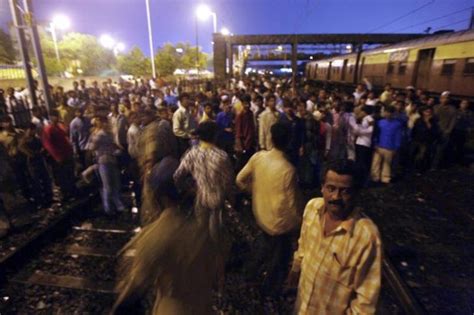 11 Years Ago Mumbai Was Rocked By A Series Of Train Bomb Blasts, Here's ...