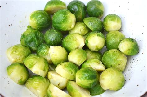 how to cook brussel sprouts pan
