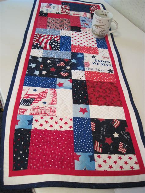 4Th Of July Table Runner Pattern Free Web We Would Like To Show You A ...