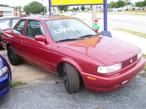 1992 NISSAN SENTRA SER