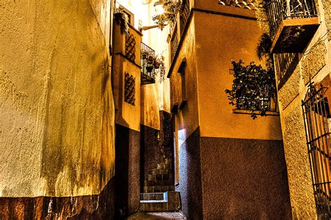 Romancea en el Callejón del Beso - México Desconocido