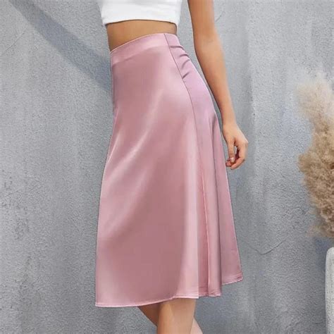 Elegant Pink Satin Midi Skirt – Verostyle