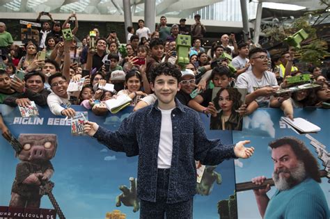 Director explains Technoblade Minecraft movie scene - Pubity