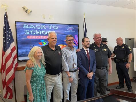 Local law enforcement, Metro 911 reminds drivers to be safe with school ...