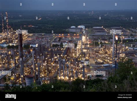 BP Oil refinery Gelsenkirchen, North Rhine-Westphalia, Germany Stock ...