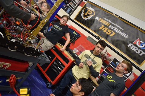 Purdue Polytechnic High School Indianapolis robotics team proving ...