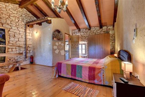 Dvije kuće Svetvinčenat, kuća, površina 165m2