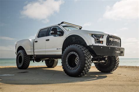 2020 Ford F-250 Platinum MEGAREXX MegaRaptor