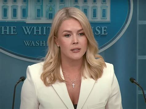 "Deport yourself now or you'll be locked up": White House Press ...