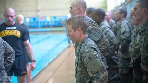 LT passes pre-Ranger; 6 women now set for Ranger School