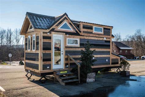 7 Totally Doable DIY Tiny House Kits