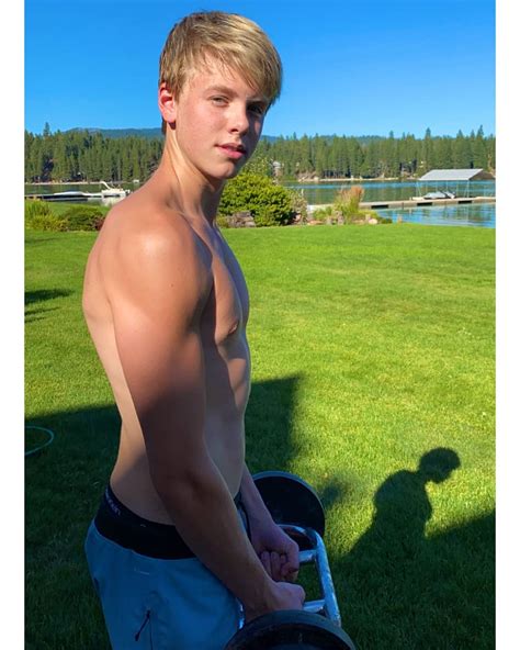 Picture of Carson Lueders in General Pictures - carson-lueders-1624481434.jpg | Teen Idols 4 You