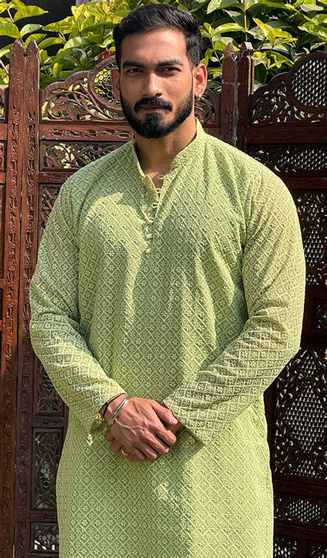 Men's Chikankari Kurtas | Lucknowi Chikan Mens Kurta Online - Nazrana ...