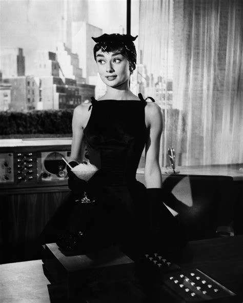 Audrey Hepburn movie costume in film Sabrina(1954) with all Sabrina's ...
