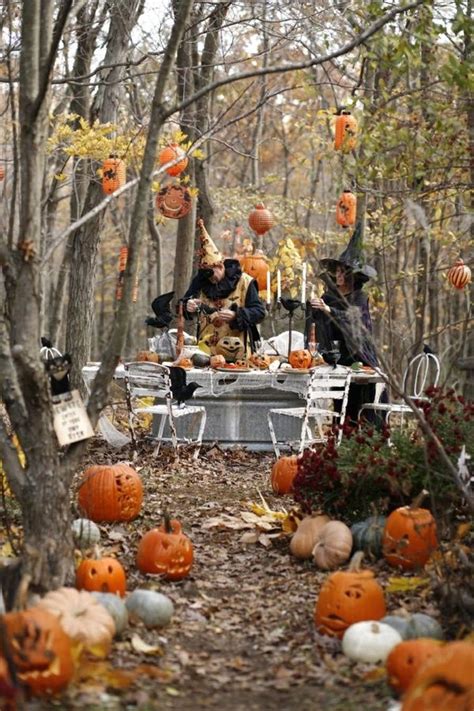 outdoor halloween yard decoration ideas