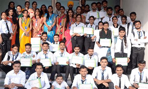 Pci Approved Innovative College Pharmacy Delhi Noida Faridabad
