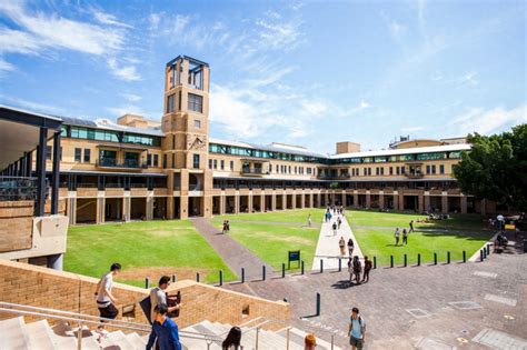 澳洲留学一年费用是多少？澳八大哪所性价比最高？ - 知乎