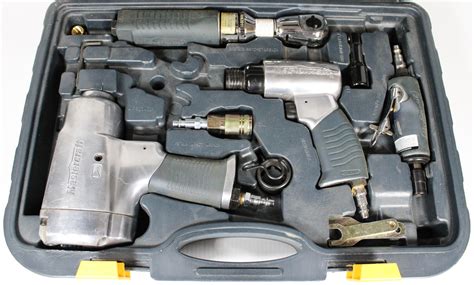 48 PC MASTERCRAFT MULTI-PURPOSE PNEUMATIC AIR TOOL SET