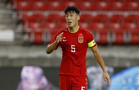 别喷朱辰杰，他已是中国足球最好的年轻人了_凤凰网