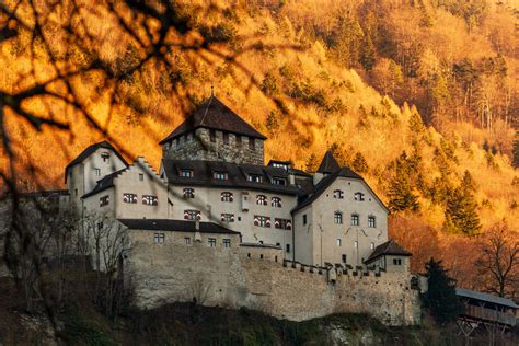 Download Liechtenstein Vaduz Castle Front Wallpaper | Wallpapers.com