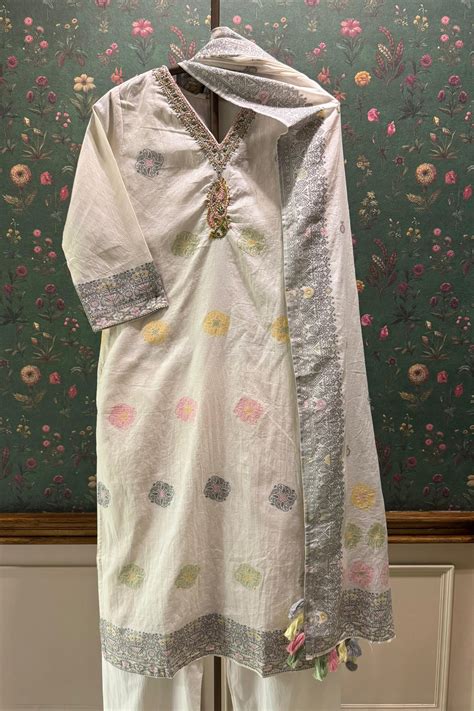 Heritage – Indian Ethnic Wear | Designer Suit & Kurta Sets Online