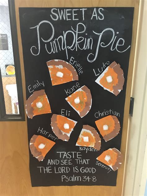 Thanksgiving Ideas For Classroom Door at James Sterling blog
