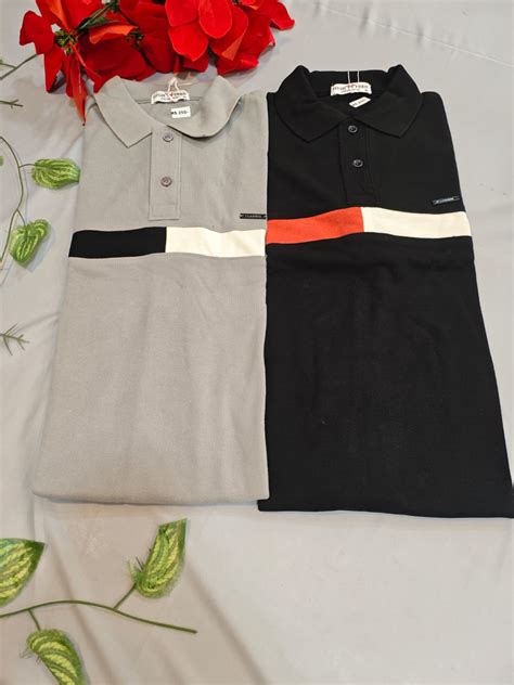 2 Polo T-Shirts