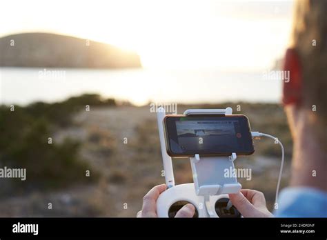 Remote Control Bee 的图像结果