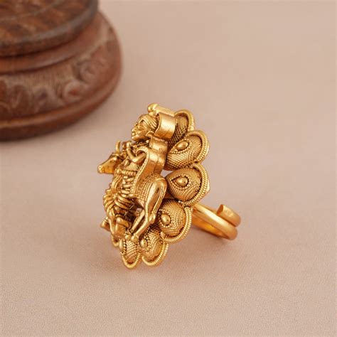 Stunning antique gold krishna finger ring I Free Cod - smarsjewelrys