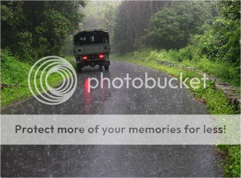 DAYLIGHT AGAIN: GREEN DRIVE - KERALA ROADS