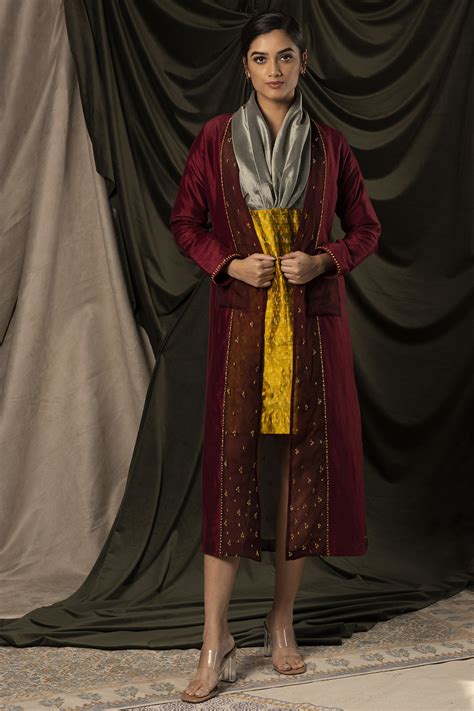 Buy Silk Color Block with Paneled Jacket Set Online – Airavata Weaves ...