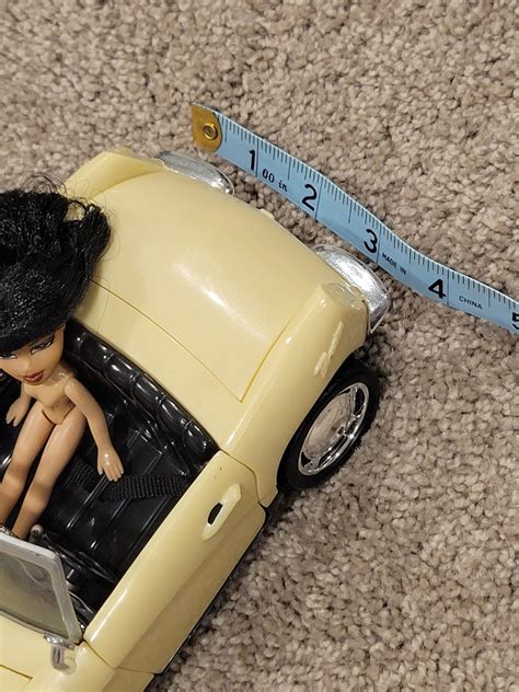 MGA Lil Bratz Dolls, Bratz Jade and Yasmin, Mini Bratz Cars and Dolls ...