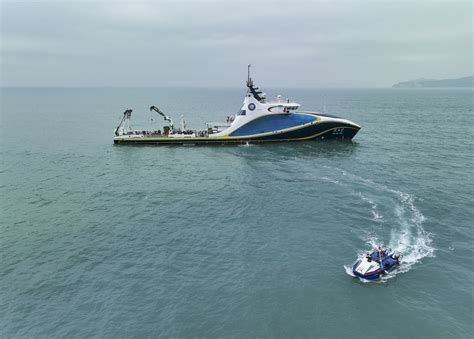 全球首艘智能型无人系统科考母船“珠海云”正式交付使用_乐清网_yqcn.com