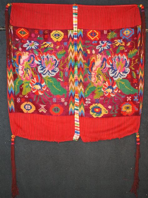 Maya Textiles 的图像结果