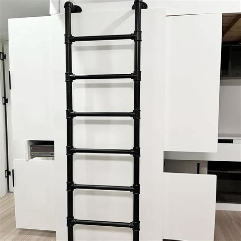 Amazon.co.jp: 高さ4フィート～7.6フィートの屋根裏階段地下室出口はしご、省スペースツインクライムはしご、取り付け簡単、耐荷重330ポンド、ホームロフト用壁掛け金属製はしご、6. ...