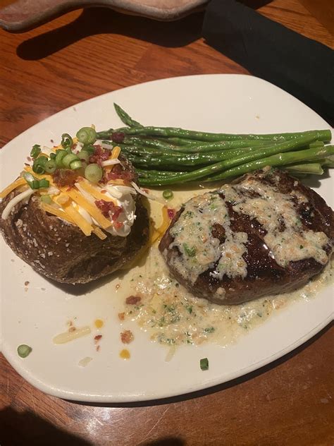 Gluten-Free at Outback Steakhouse - Gluten-Free Menu - 2025