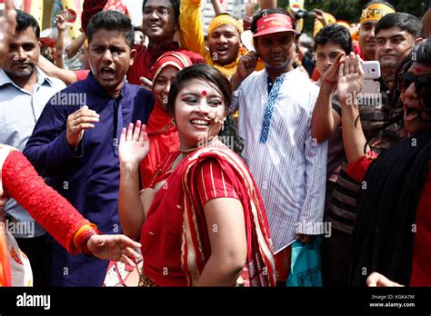 Bengaluru Local People 的图像结果