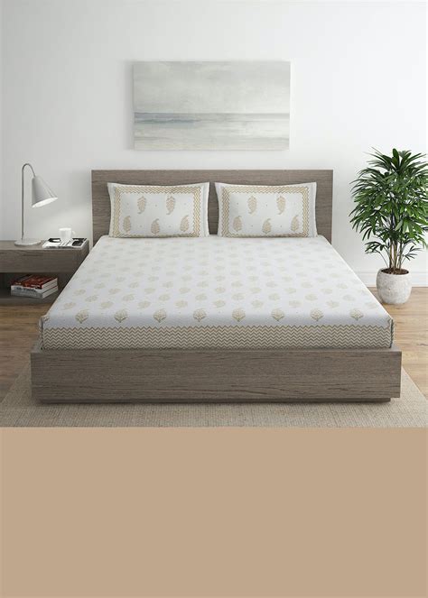 Get Dazzling White And Gold King 100% Cotton Double King Size Bedsheet ...