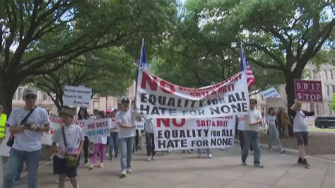 Hundreds protest Texas land sales ban bill at Capitol | kvue.com