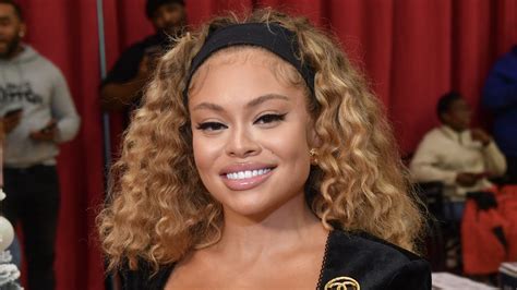 Latest Celebrity Love To See It! Latto Goes Viral After Droppin’ Racks On A Fan : &&& realFact ...